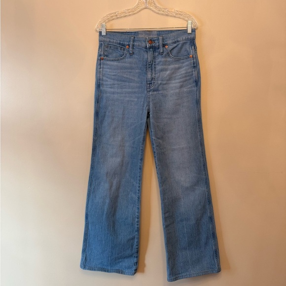 ✨ NWOT Madewell 11” High-Rise Flare Jean Size 29 - Picture 3 of 10